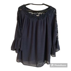 Navy Blue Bohemian Peasant Tunic with Lace. 22/24W $8